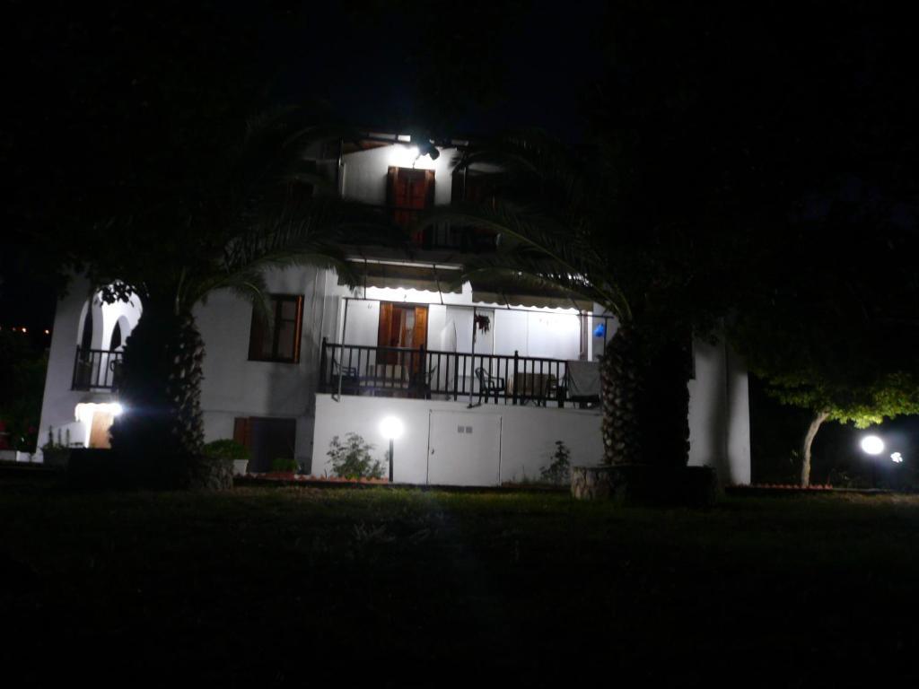Liossis Rooms & Apartments Skópelos Eksteriør bilde