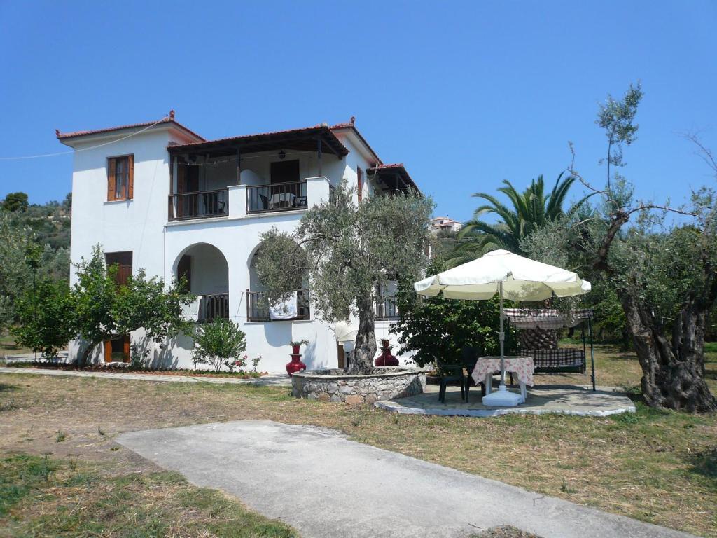 Liossis Rooms & Apartments Skópelos Eksteriør bilde